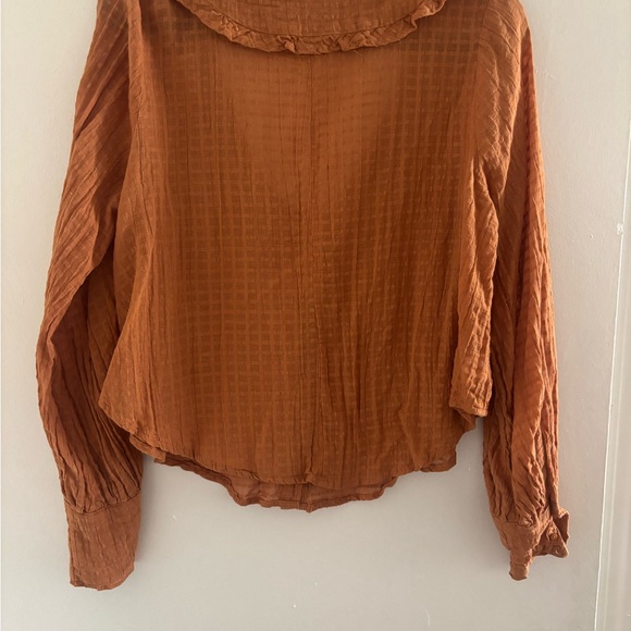 Carly Jean Los Angeles Ruffled Blouse - Tan - Picture 6 of 6
